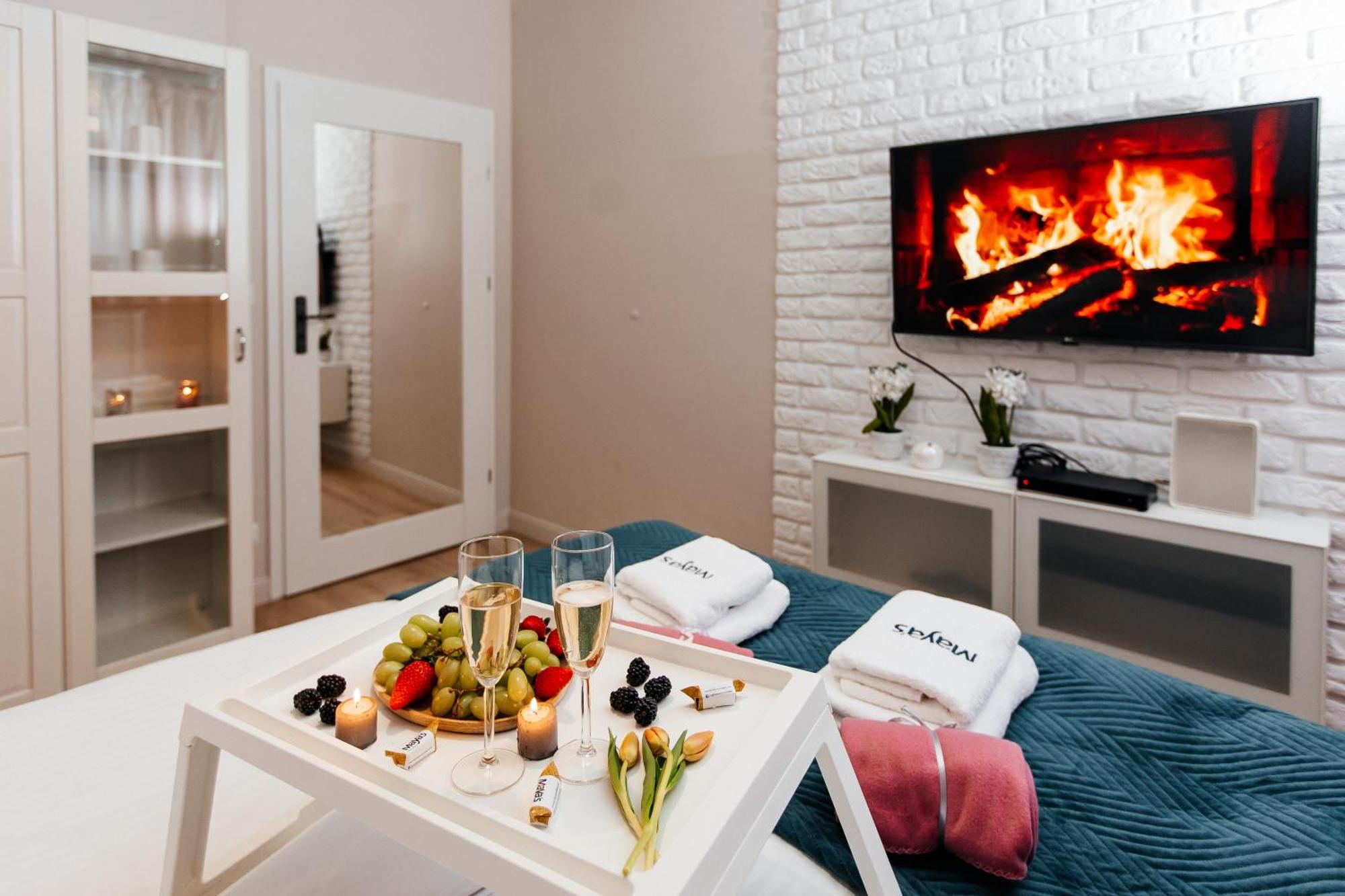 Maya'S Flats & Resorts 59 - Most Milosci Gdańsk Extérieur photo