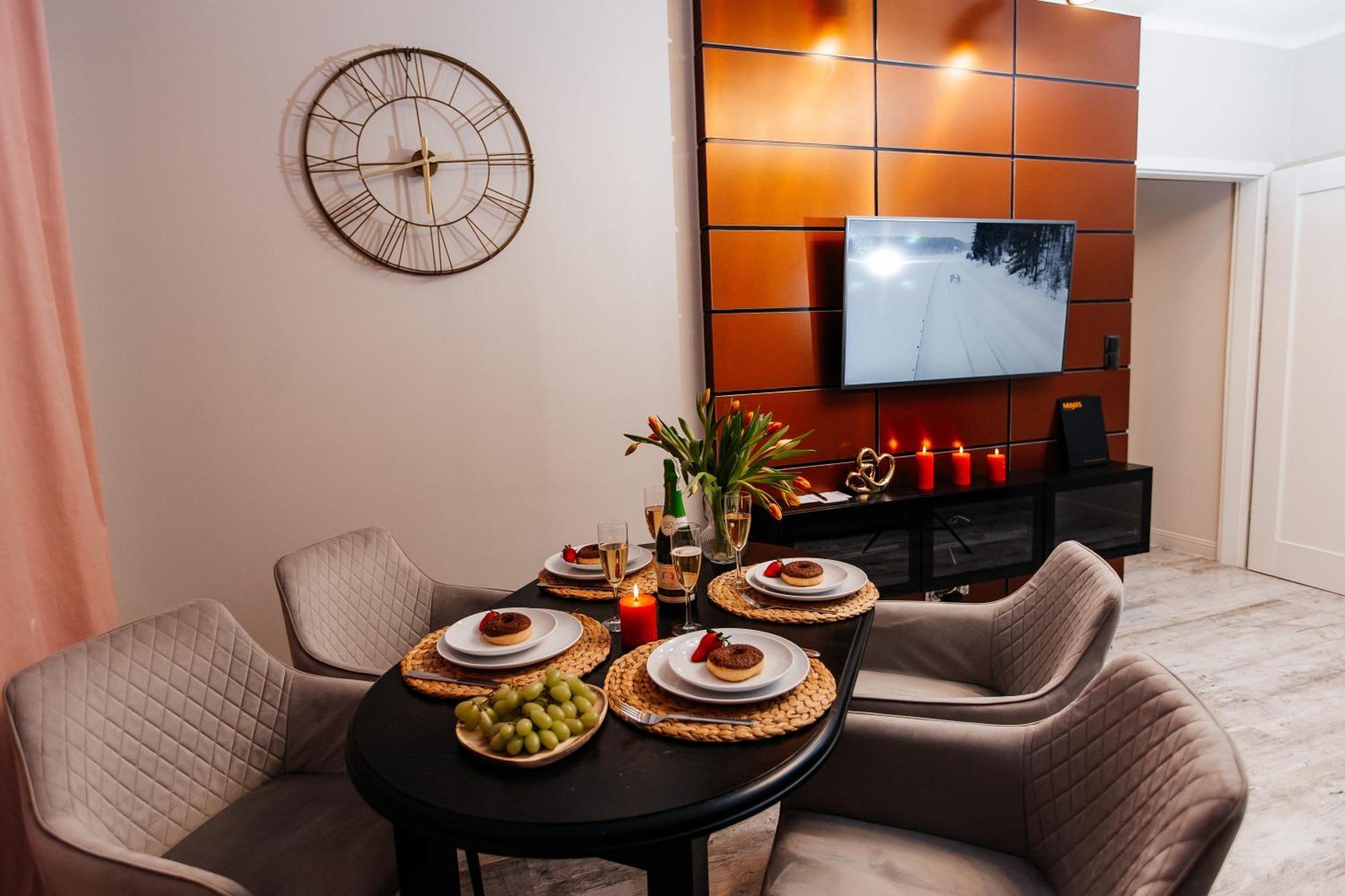 Maya'S Flats & Resorts 59 - Most Milosci Gdańsk Extérieur photo
